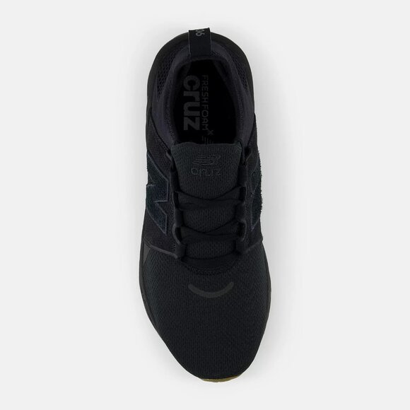 Fresh Foam X Cruz v3 Men Shoes Color Black with Gum - Picture 4 of 4